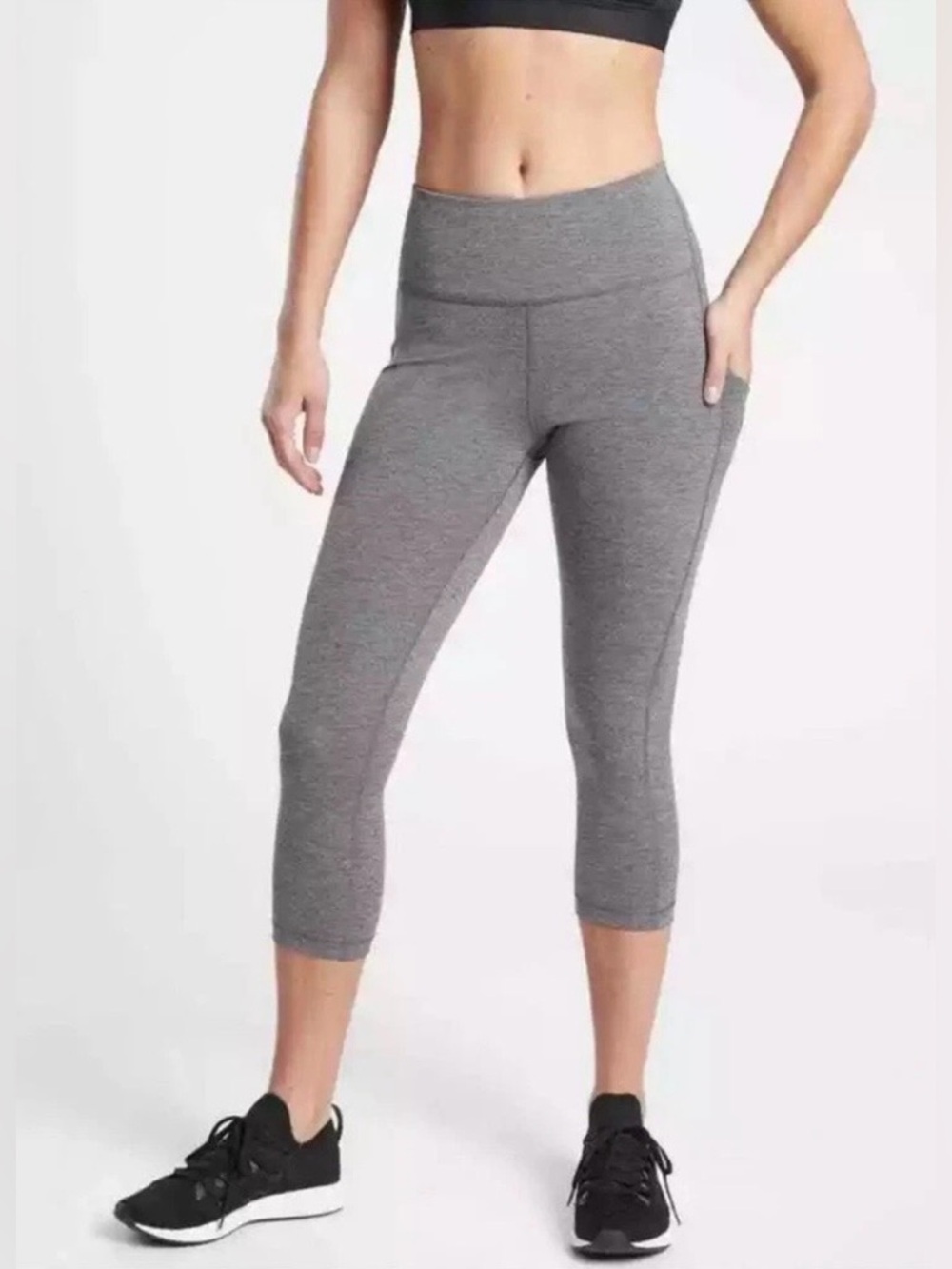 NWOT Athleta Ultimate Stash Pocket Gray Capri Style 531264